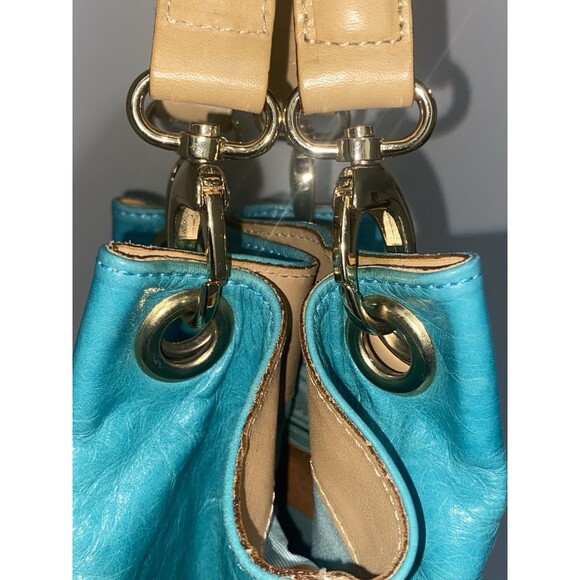 Turquoise leather Maurizio Taiuti bucket handbag Gold hardware - Picture 11 of 16